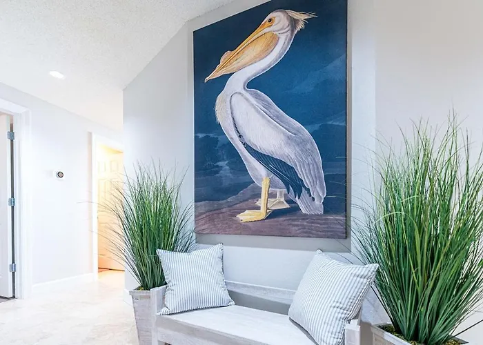 Apartment Club 1705b By Youngs Suncoast