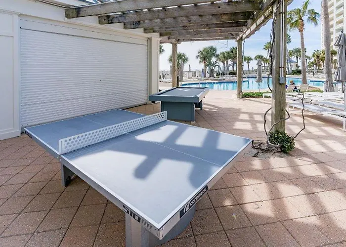 Apartment Club 1705b By Youngs Suncoast